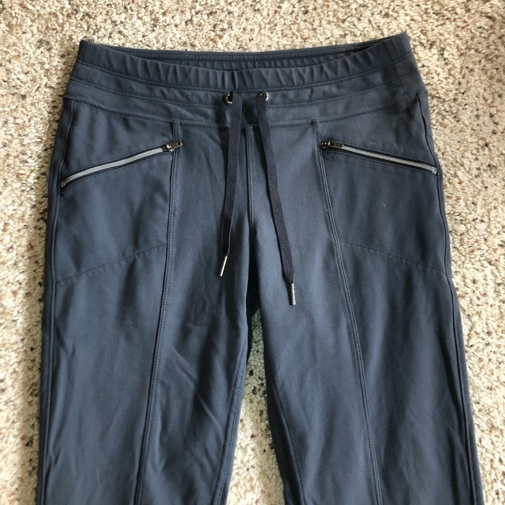 Athleta Dark Gray Metro Slouch Sweat Pants Size XS - Picture 2 of 14